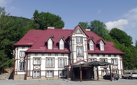 Готель Золота Форель